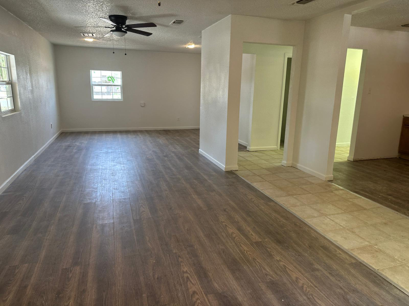 655 S 22nd St #A - Photo 3 of 19