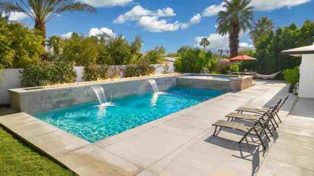 2460 N Avenida Caballeros - Photo 2 of 8