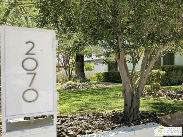 2070 E Paseo Gracia - Photo 2 of 8