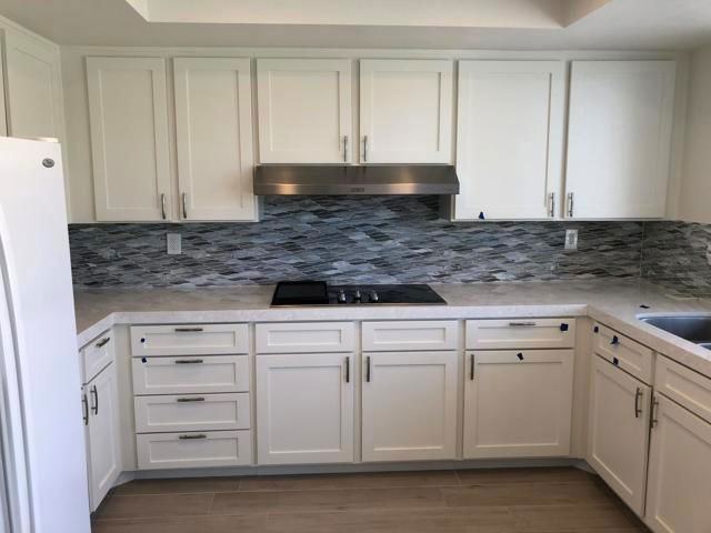 97 Torremolinos Dr - Photo 2 of 8