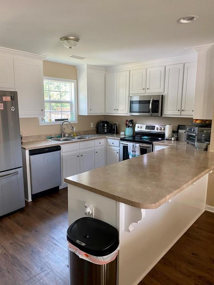 2586 Jordon Ave - Photo 5 of 19