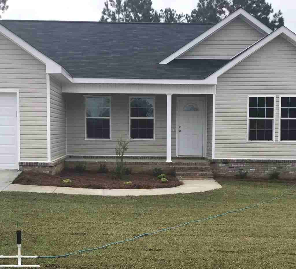 2586 Jordon Ave - Photo 6 of 19