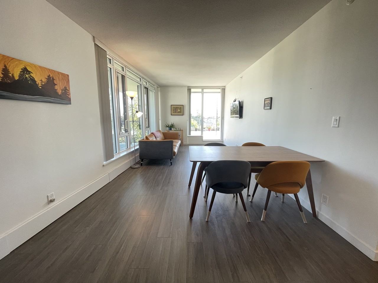 3168 Riverwalk Avenue - Photo 7 of 17