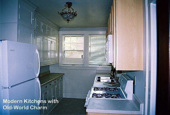 2024 Kendall Ave - Photo 3 of 13