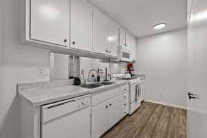 featured image of 520 Hibiscus Dr