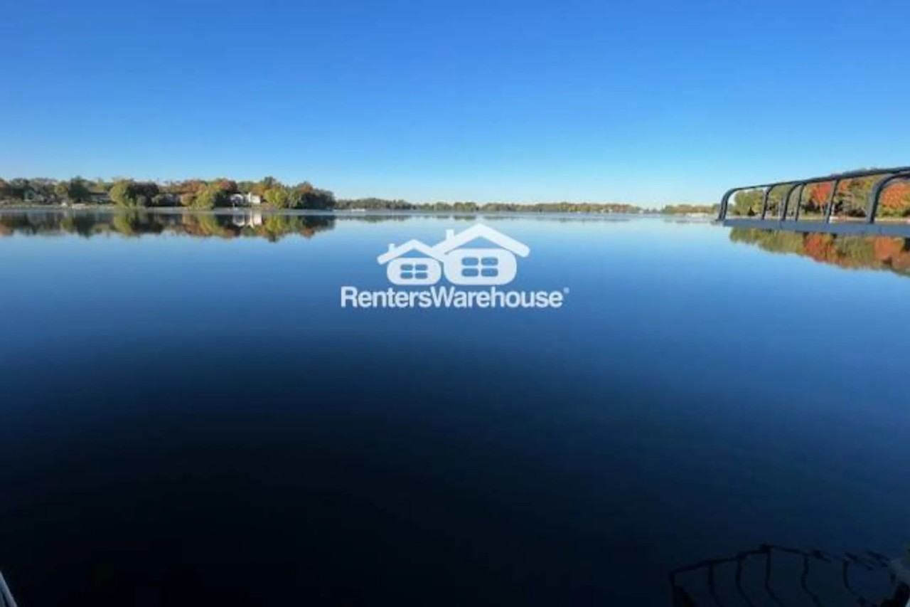 5355 Sunset Ln - Photo 3 of 35