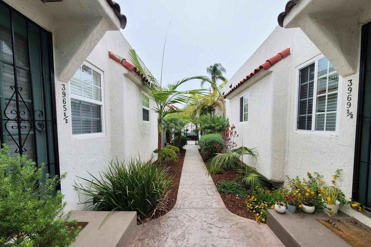 3967A Hamilton St - Photo 3 of 10