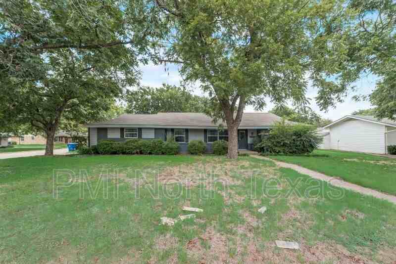 9580 Magnolia Rd - Photo 4 of 22