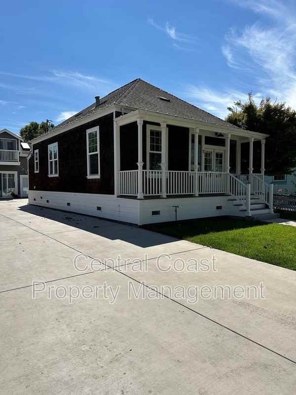 17 Fourth St - Photo 4 of 27