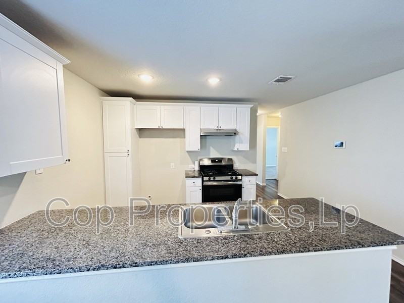 5307 Y Bar Smt - Photo 5 of 8