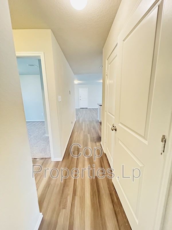 5307 Y Bar Smt - Photo 6 of 8