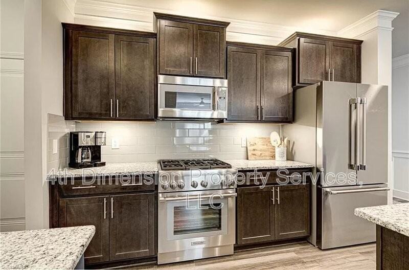 36 Finley Ridge Way - Photo 3 of 20