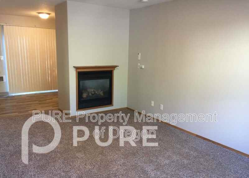 1522 Se 125th Ct - Photo 3 of 29