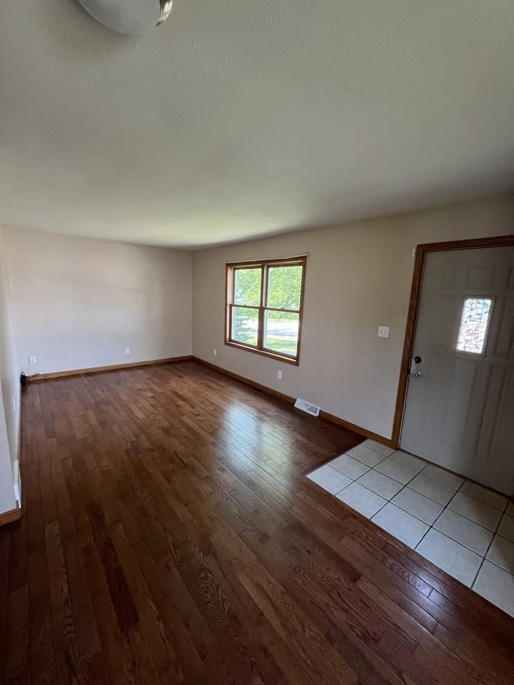 217 Quincy St #1 - Photo 2 of 10