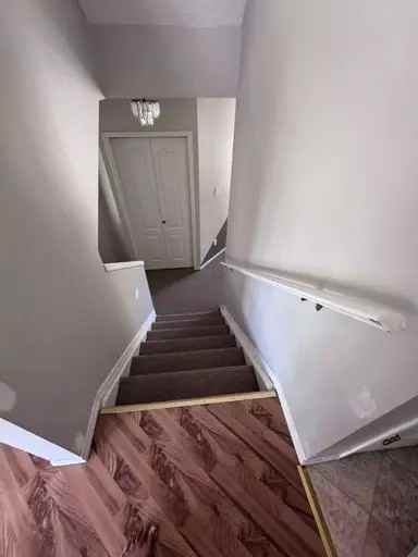 11910 123 St Nw - Photo 3 of 22