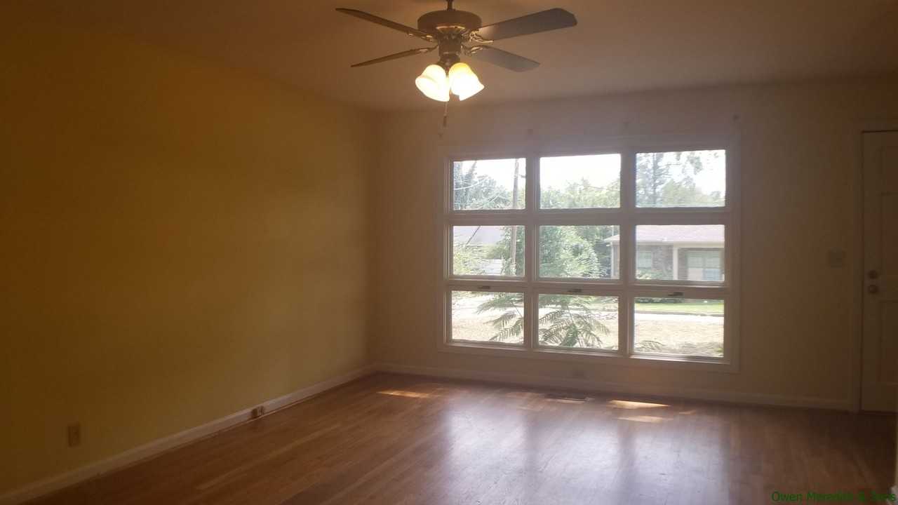 302 22nd St E - Photo 2 of 13