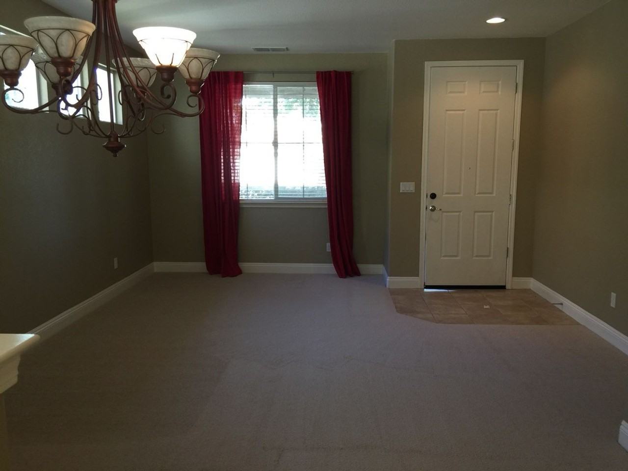 3923 Iron Gate Way - Photo 3 of 11