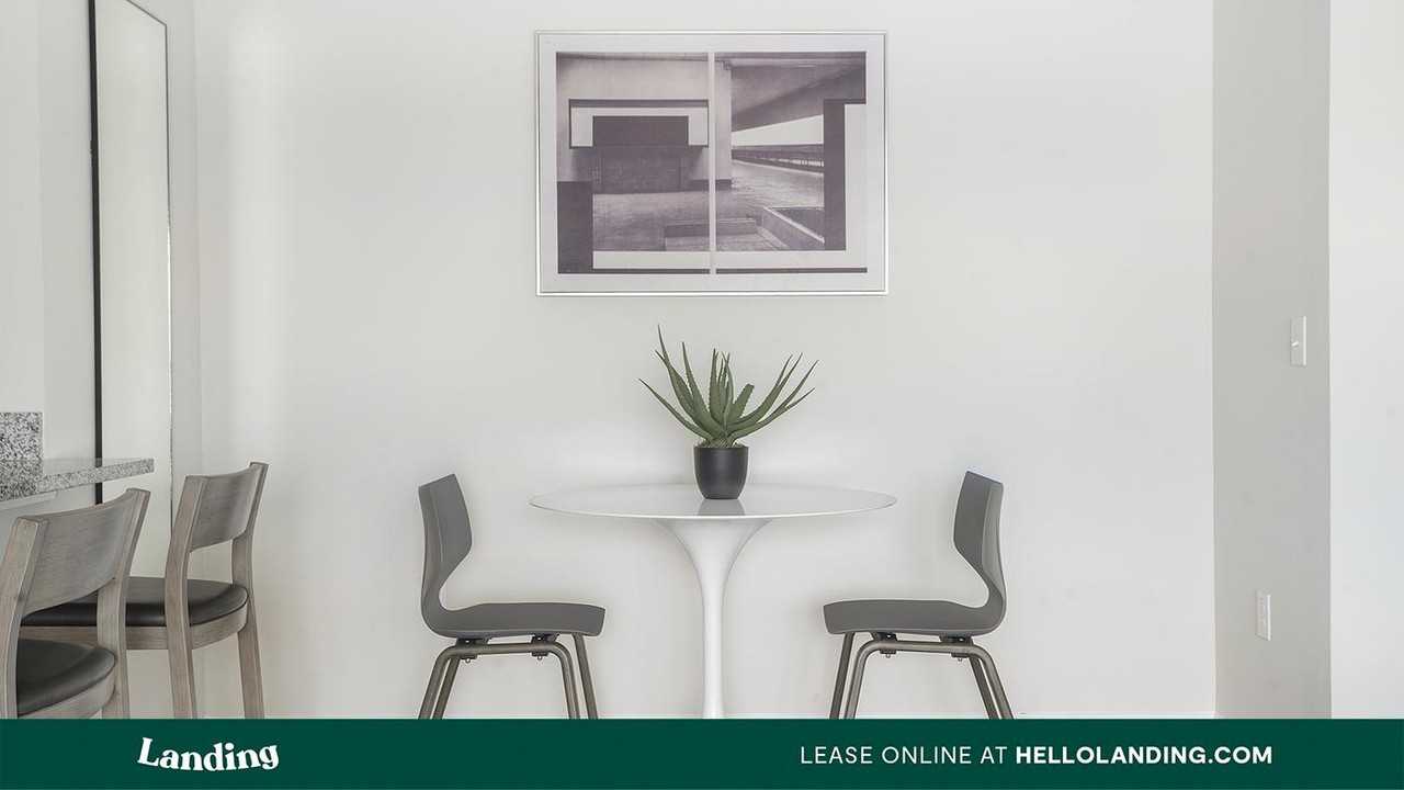 1601 S Heatherwilde Blvd - Photo 3 of 50