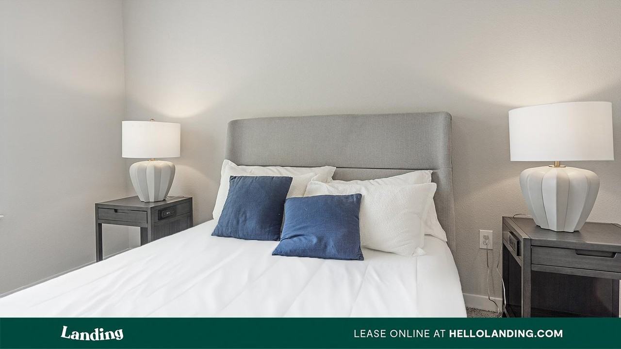 5810 Worth Pkwy - Photo 6 of 50