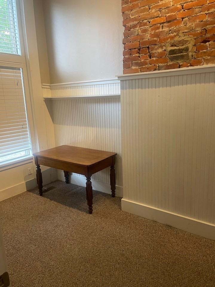 929 Western Ave - Photo 2 of 10