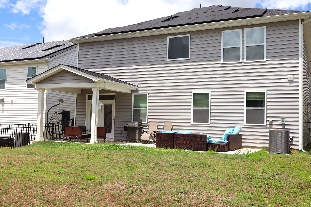 16038 Fieldstone Trce - Photo 2 of 40