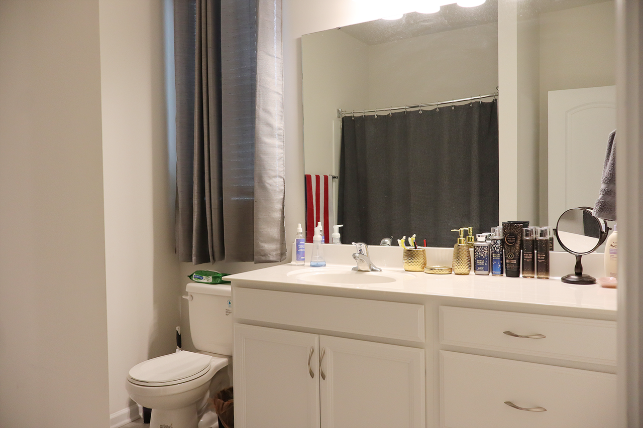 16038 Fieldstone Trce - Photo 3 of 40