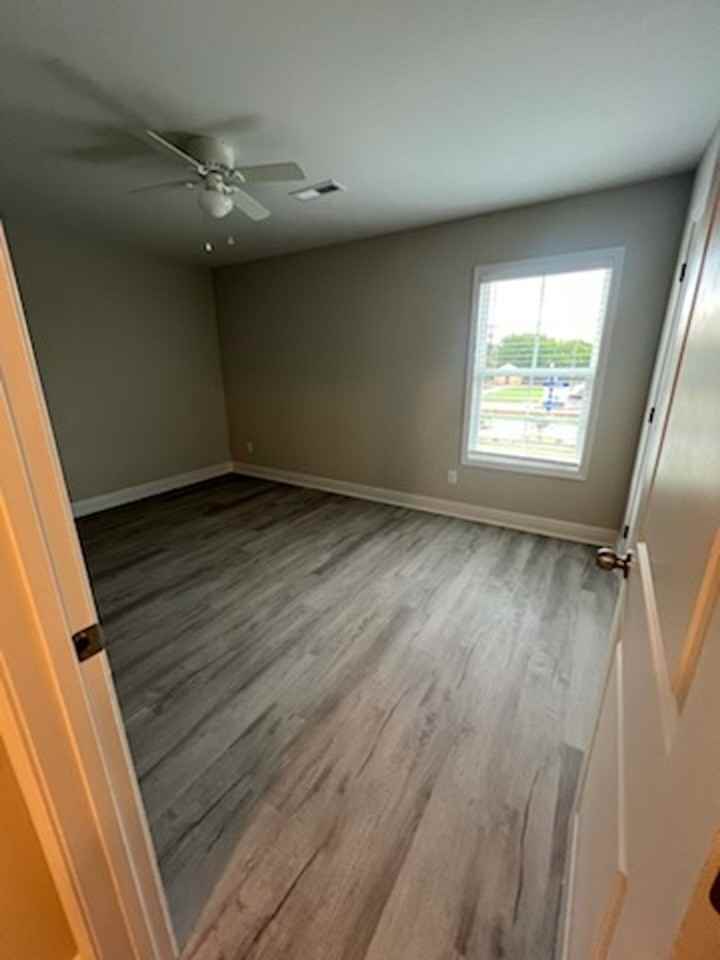 205 E Broad St #N - Photo 7 of 21