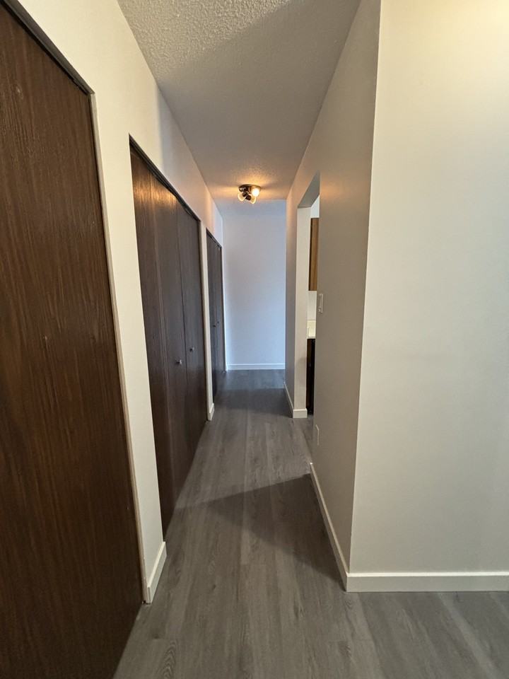 2245 Wilson Avenue 303 - Photo 3 of 13