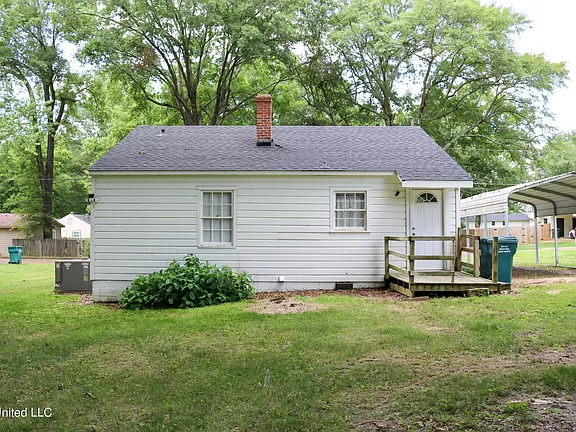 213 Lindale St - Photo 4 of 12