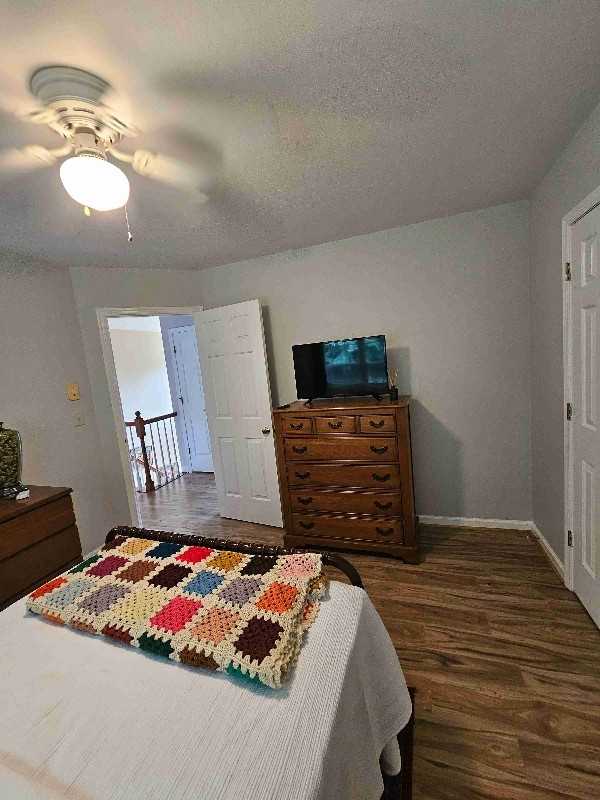 1208 Raintree Dr - Photo 2 of 9