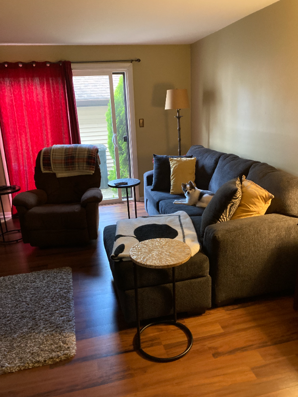 1405 Charlesgate Cir - Photo 2 of 14