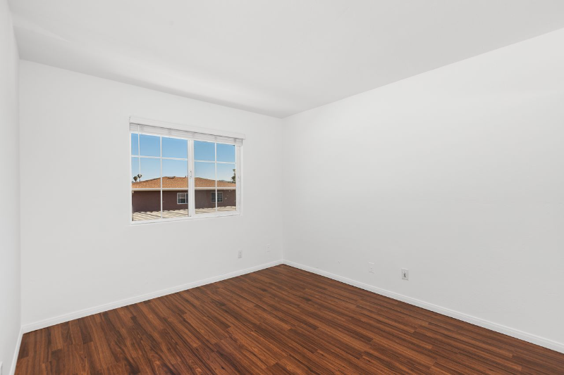 1499 Broadway #15 - Photo 4 of 20