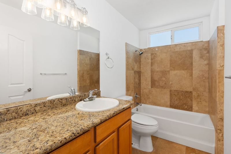 1499 Broadway #15 - Photo 6 of 20