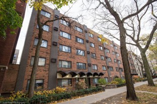 Lakeview Living! - Photo 1 of 1