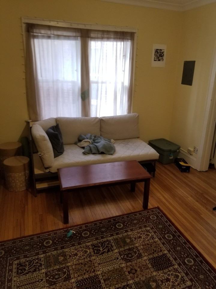 Twin Court Apartments - Photo 3 of 32