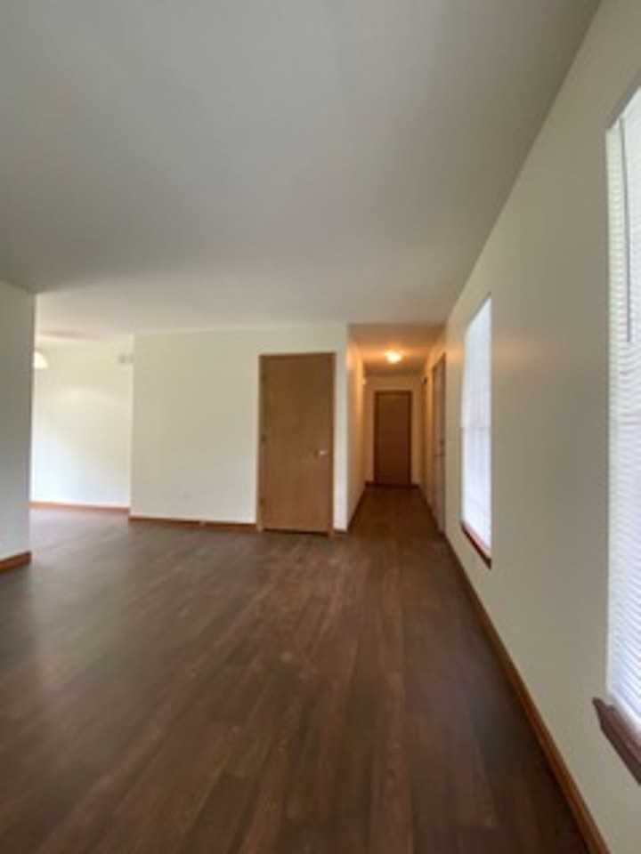 819 Colonial Manor Dr - Photo 6 of 22