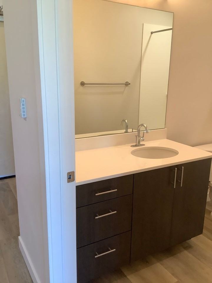 One 10 Harris Street - Photo 6 of 12
