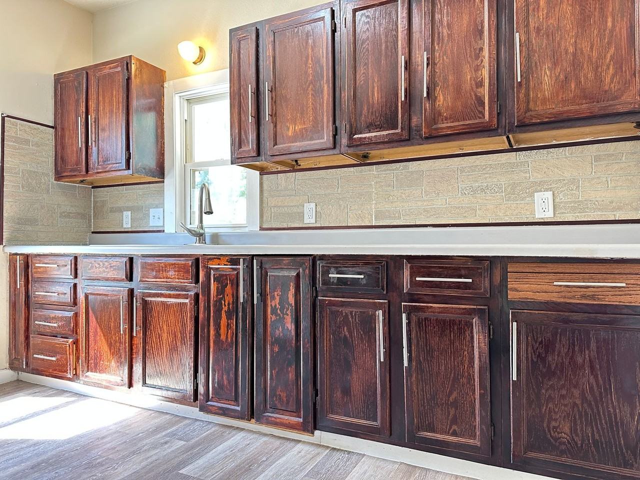1006 Arthur Ave - Photo 6 of 30