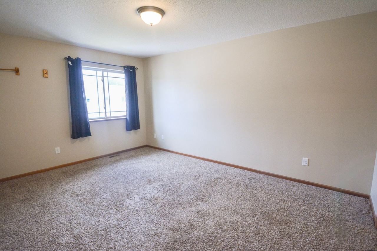 5088 61st St Nw - Photo 6 of 23