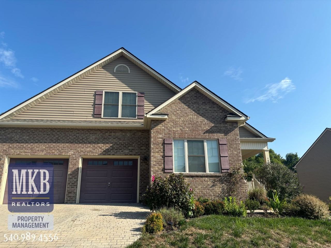 7080 Linn Cove Ct - Photo 2 of 44