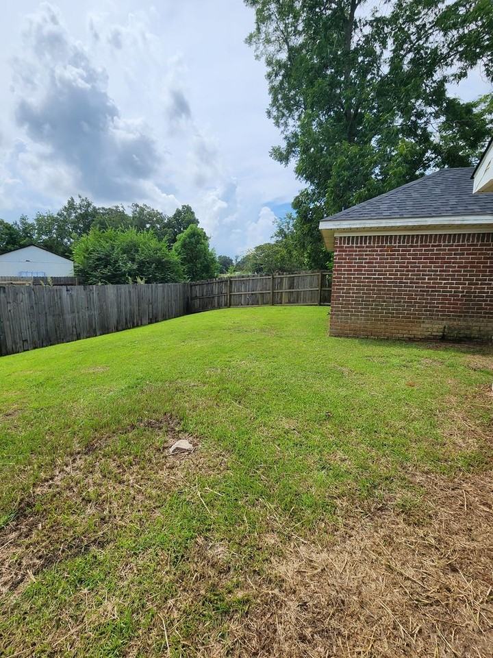 1732 Abbey Loop - Photo 5 of 36