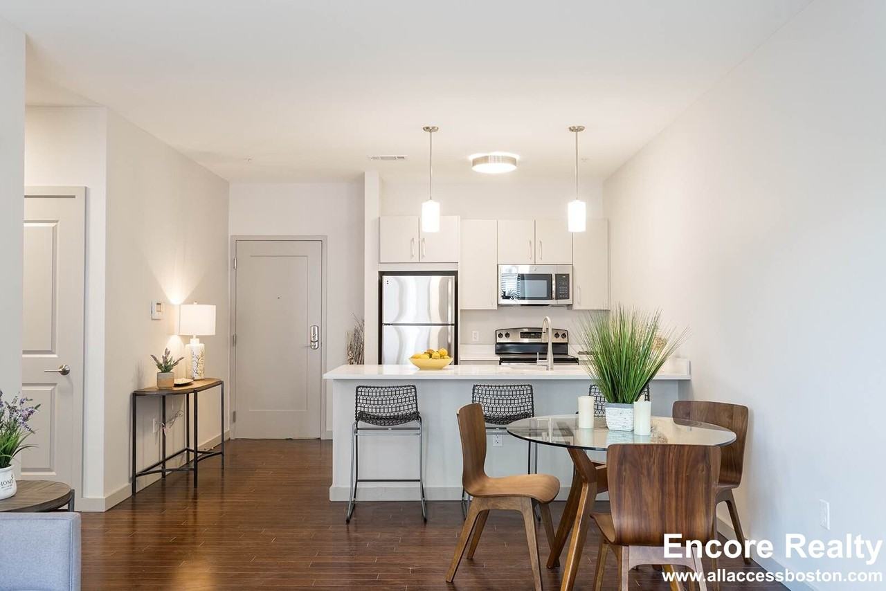 45 Marion St #608 - Photo 2 of 20