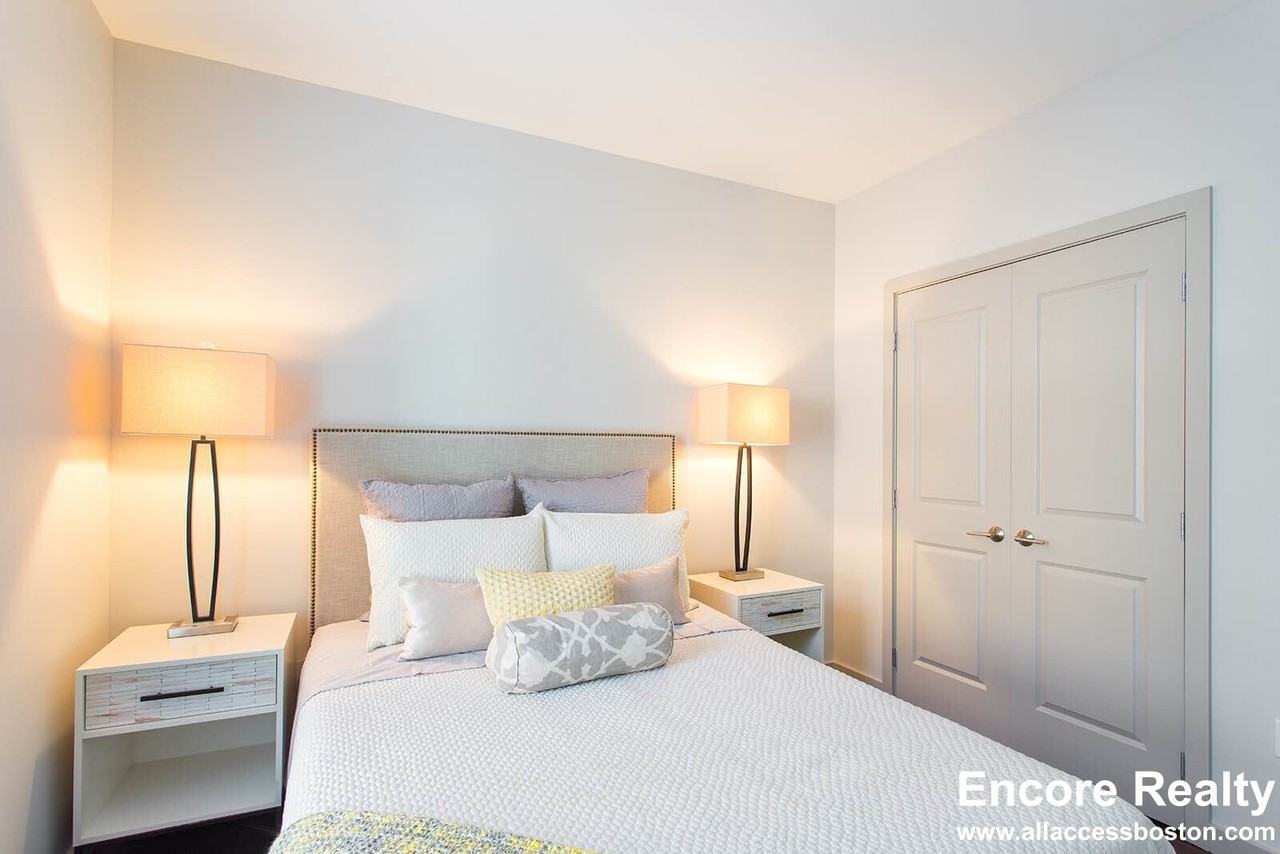 45 Marion St #608 - Photo 7 of 20