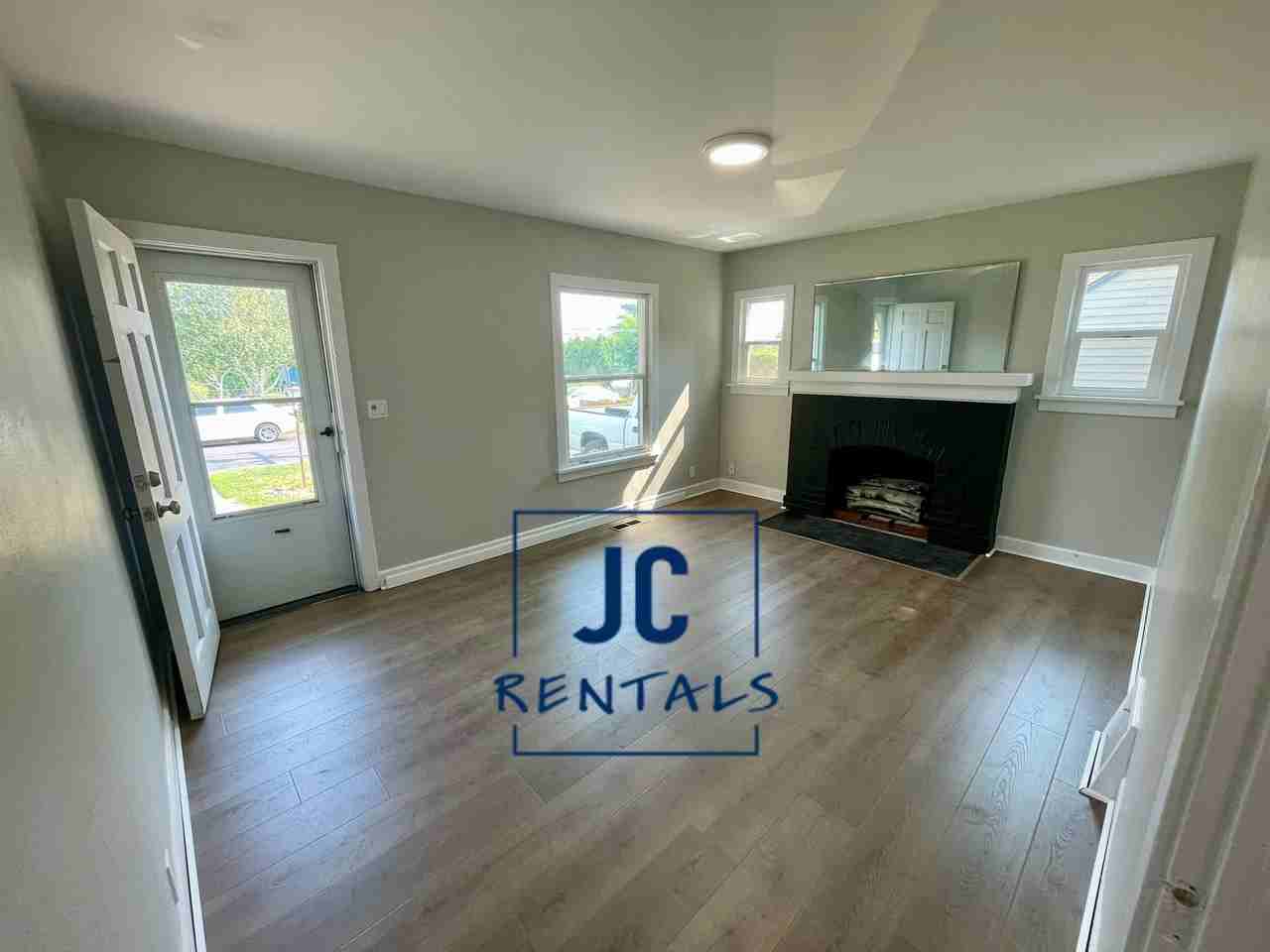 1522 Folsom Ave #NA - Photo 2 of 12