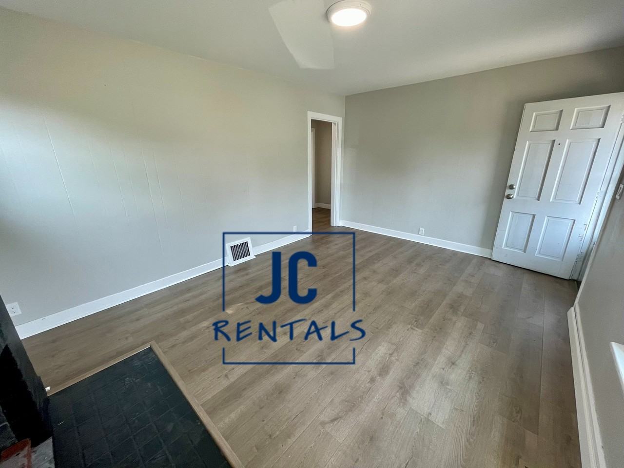 1522 Folsom Ave #NA - Photo 3 of 12