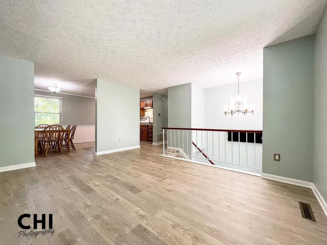 4136 Commodore St #NA - Photo 3 of 21