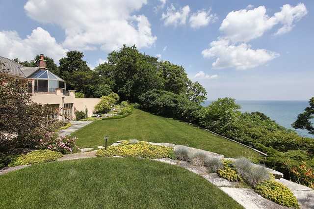 1203 Whitebridge Hill Rd - Photo 2 of 14