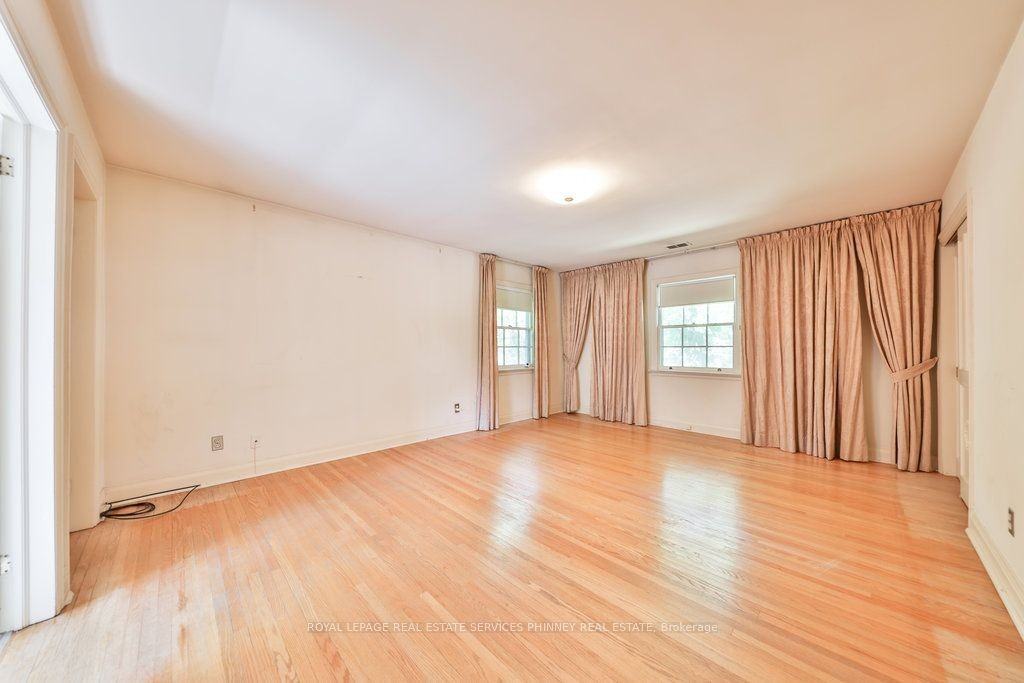 178 Breezy Pines Drive - Photo 3 of 11