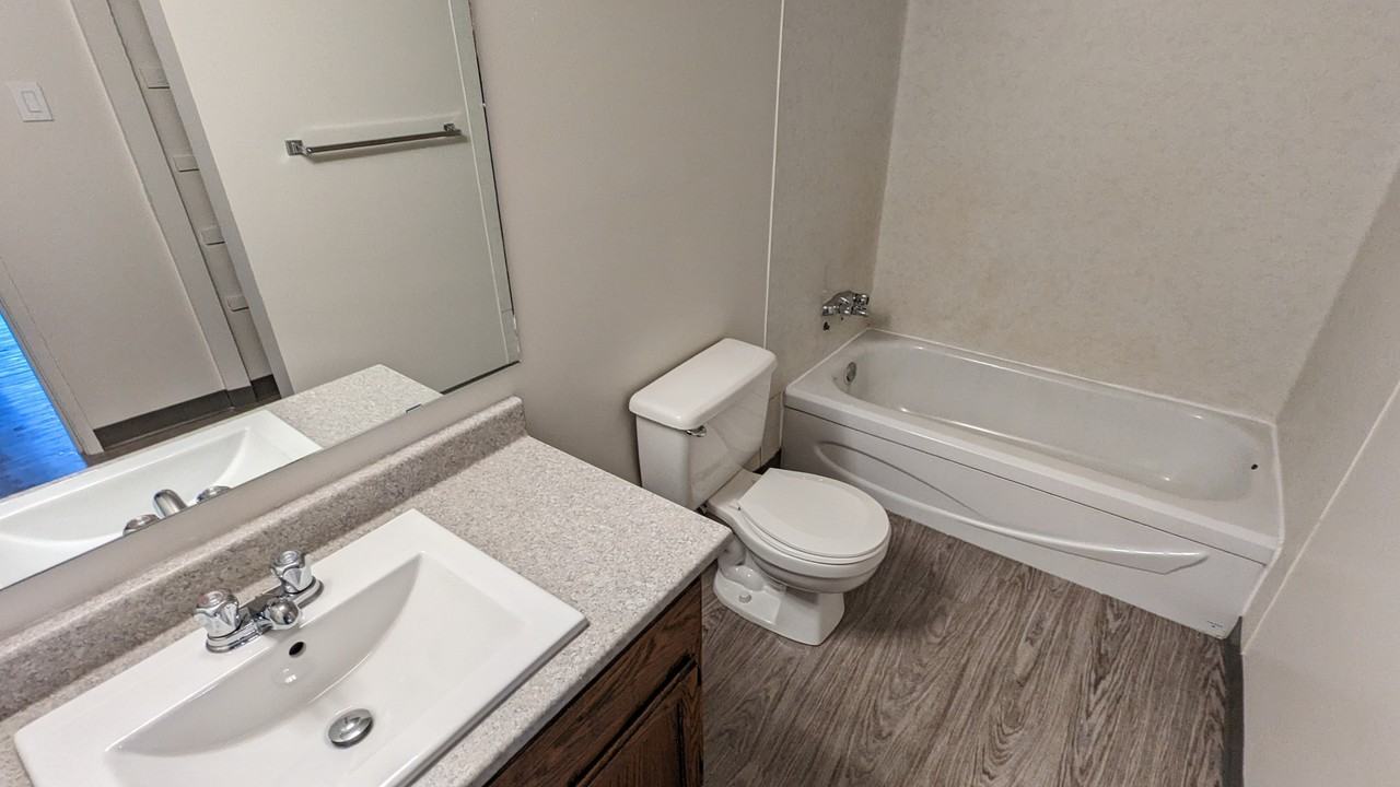 Mainstreet Fairmont Village - Photo 7 of 12