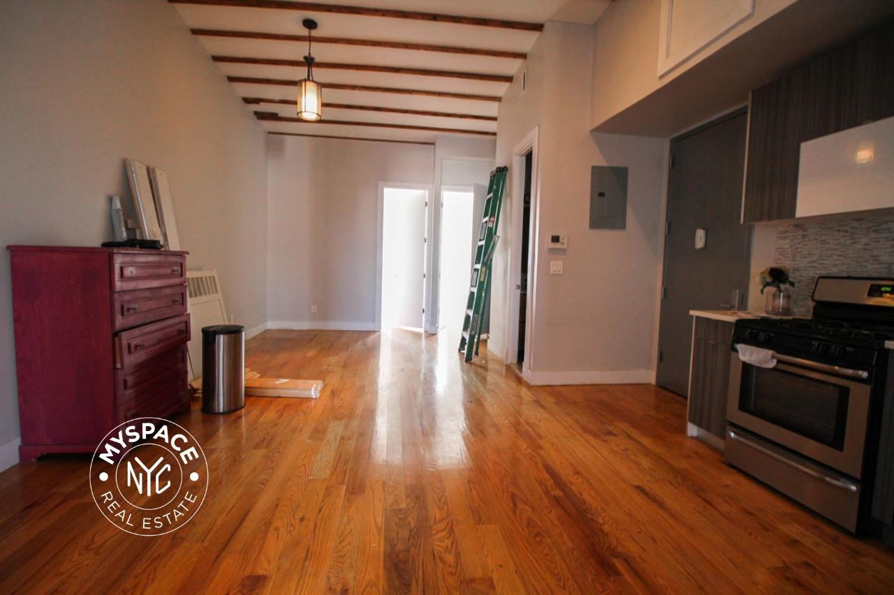 1048 Wyckoff Ave #2 - Photo 2 of 13